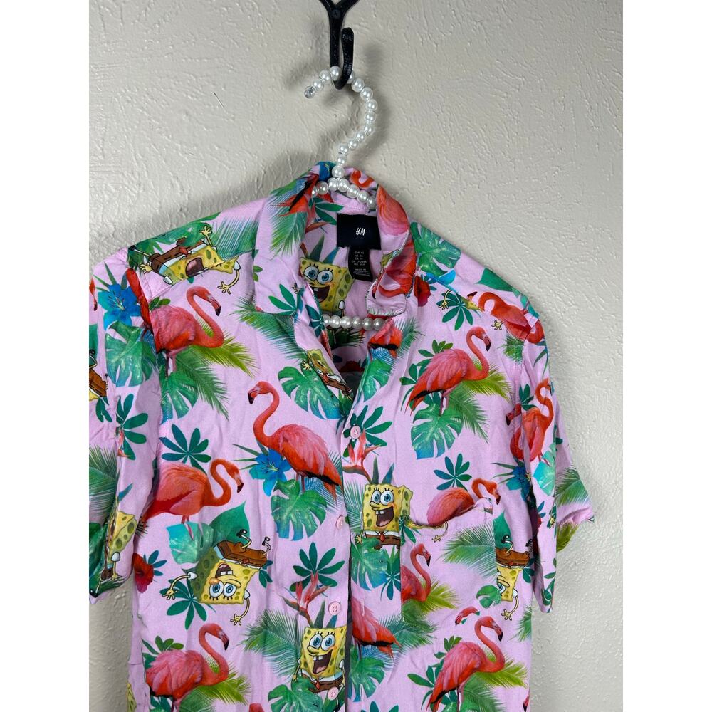 H&M Men’s Size XS Shirt SpongeBob SquarePants Button Front Tropical Hawaiian Top - Picture 5 of 8